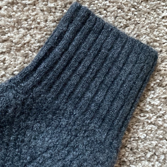 MARKET & SPRUCE NOVELTY STITCH CHUNKY CREWNECK DARK GREY SOFT SWEATER 🌟NWT🌟 - Picture 9 of 16